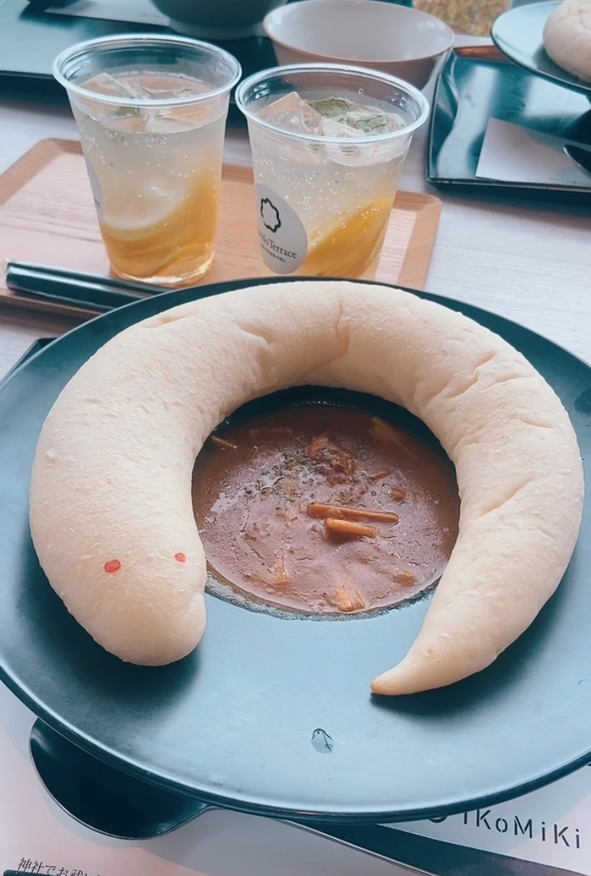 金蛇水神社で心と体を癒す旅